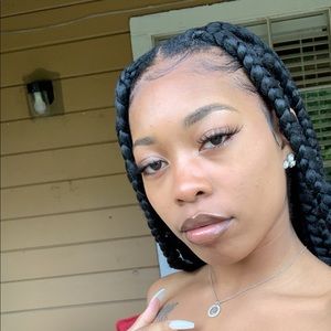 Meet your Posher, Natalia